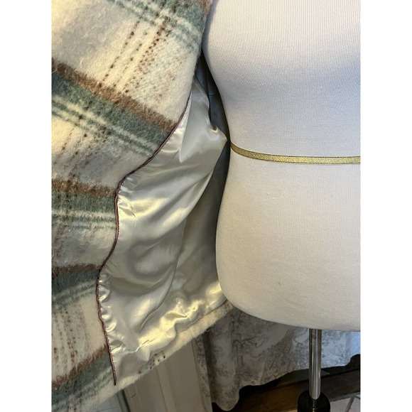 New ANTHROPOLOGIE Elsa •XS P Petite•Cream Blue Plaid Fuzzy Oversized Coat Jacket - Picture 8 of 11